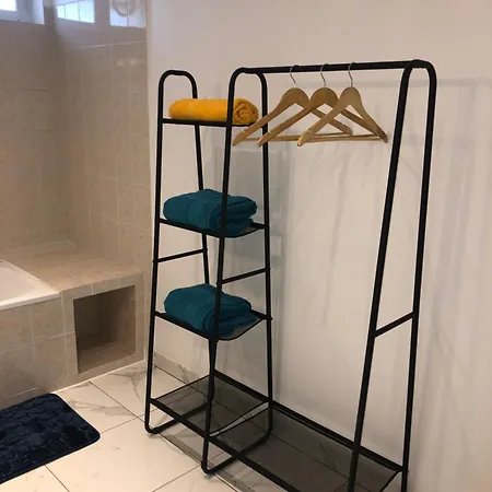 Confort Et Charme Scandinave Avec Terrasse Vichy *